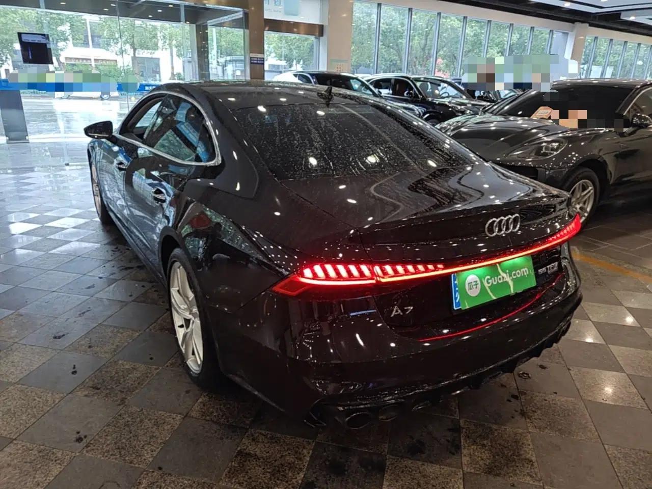 Audi A7L 2022 45 TFSI S-line Dream-Building Edition — миниатюра 13