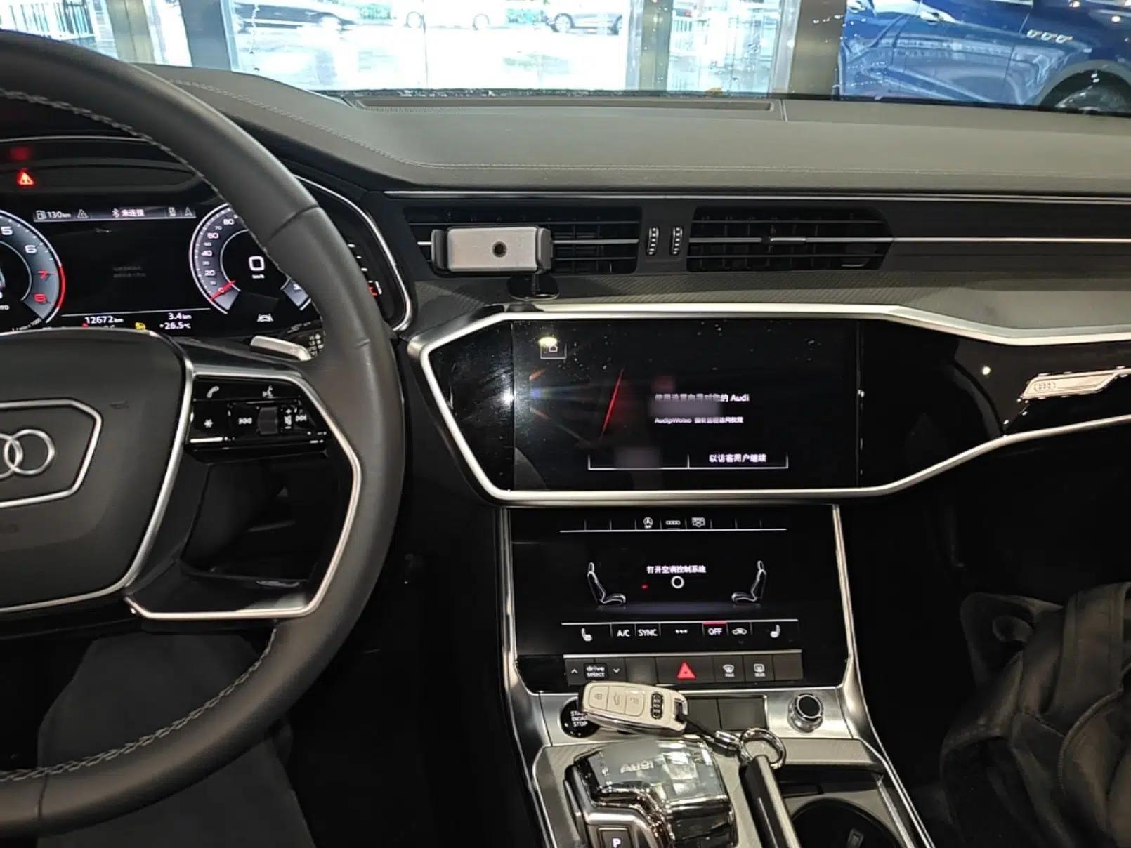 Audi A7L 2022 45 TFSI S-line Dream-Building Edition — миниатюра 17