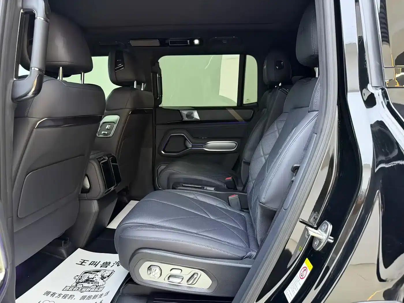 Leopard 8 2025 Smart & Deluxe Edition 6-seater — миниатюра 6
