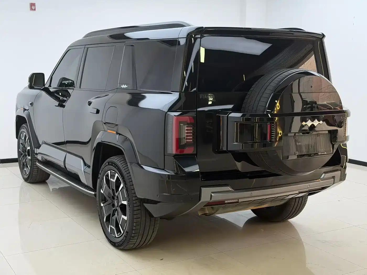 Leopard 8 2025 Smart & Deluxe Edition 6-seater — миниатюра 7