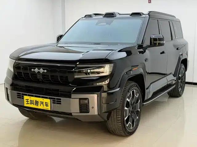 Leopard 8 2025 Smart & Deluxe Edition 6-seater