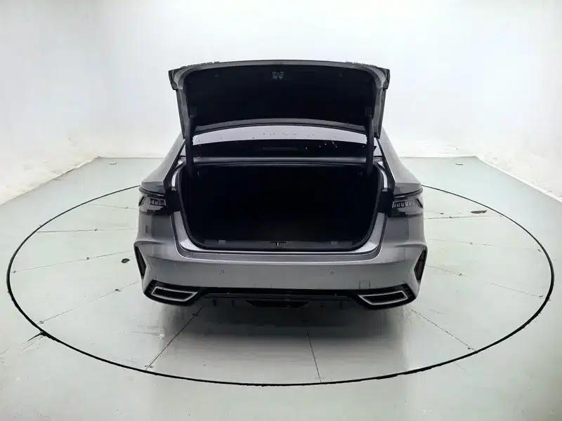 Chery Arrizo 8 2022 1.6TGDI DCT Elegance — миниатюра 28