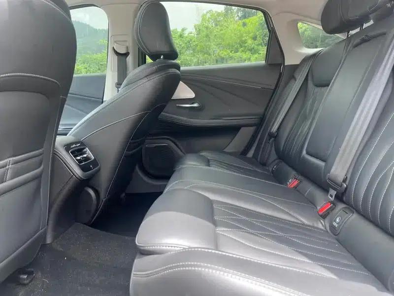 Chery Arrizo 8 2022 1.6TGDI DCT (Standard) — миниатюра 11