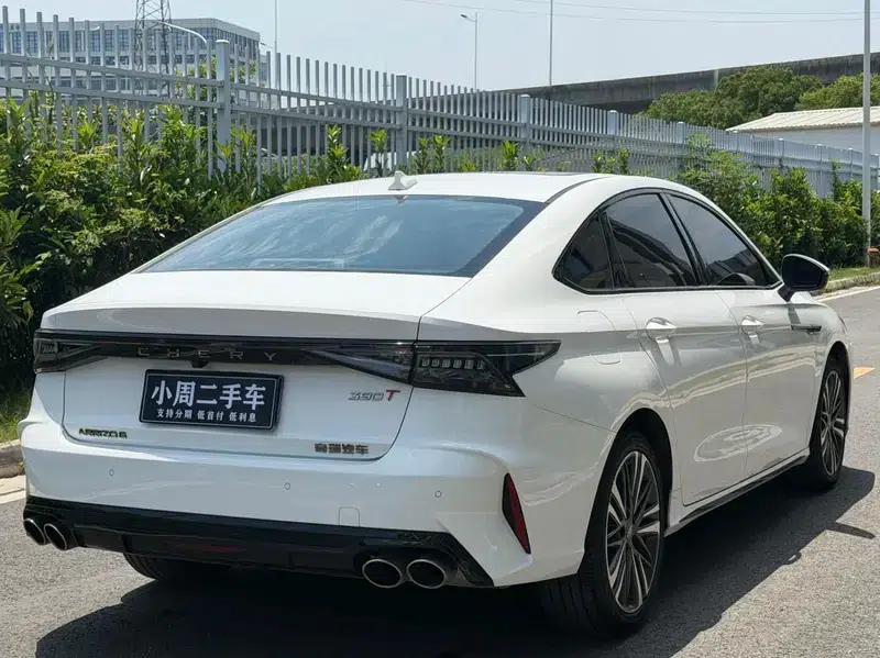 Chery Arrizo 8 2023 High-Performance Edition 2.0T DCT — миниатюра 6