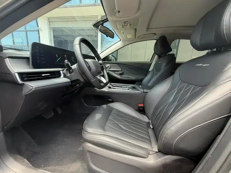 Chery Arrizo 8 2022 1.6TGDI DCT — миниатюра 11