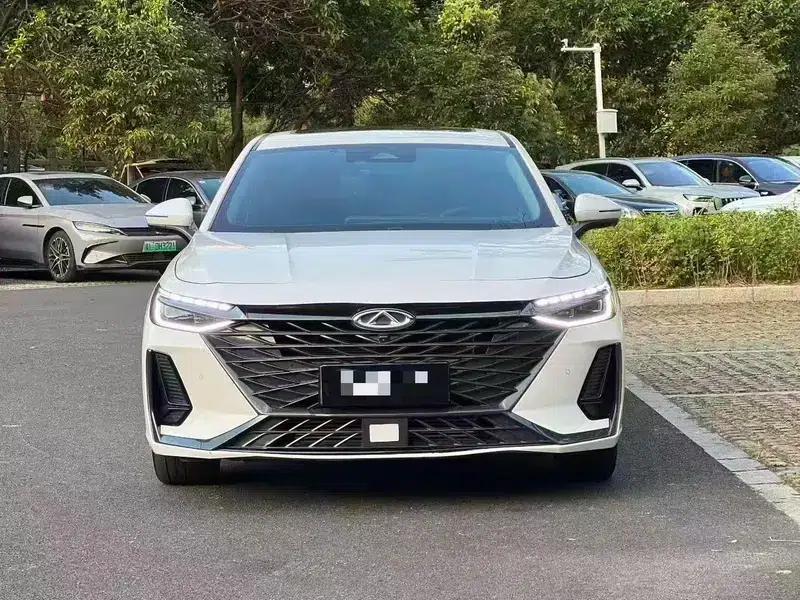Chery Arrizo 8 2023 High-Performance Edition 2.0T DCT — миниатюра 2