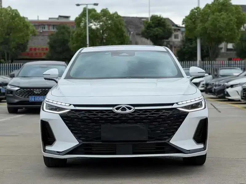 Chery Arrizo 8 2025 Model 1.6TGDI DCT — миниатюра 2