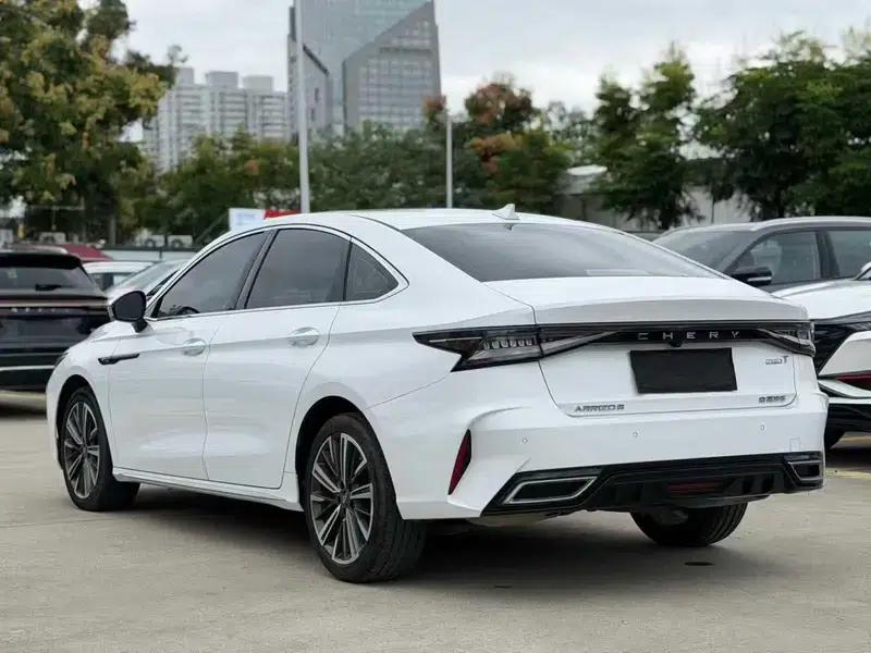 Chery Arrizo 8 2025 Model 1.6TGDI DCT — миниатюра 4