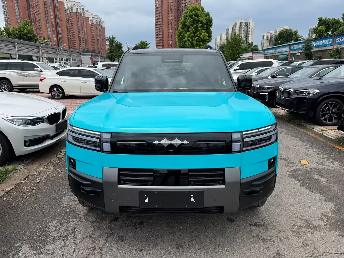 Titanium 7 2025 Model 200KM 2WD Max Edition — миниатюра 3