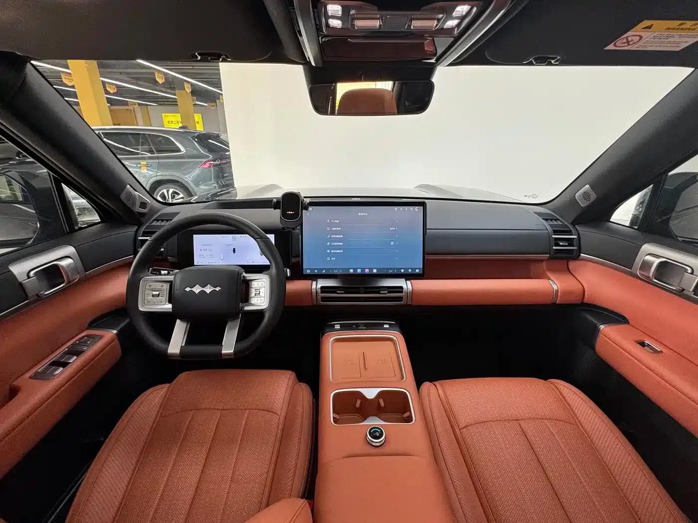 Titanium 7 2025 Model 190KM 4WD Ultra Edition — миниатюра 4