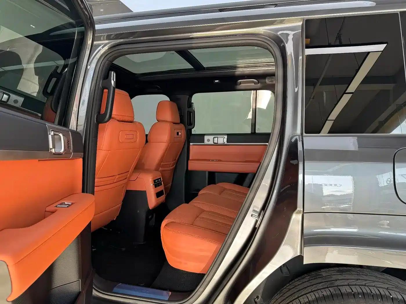 Titanium 7 2025 Model 190KM 4WD Ultra Edition — миниатюра 6