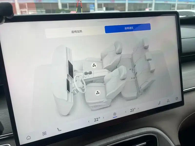 Chery Tiggo 8 PLUS 2025 Kunpeng 290TGDI DCT Premium Edition — миниатюра 7