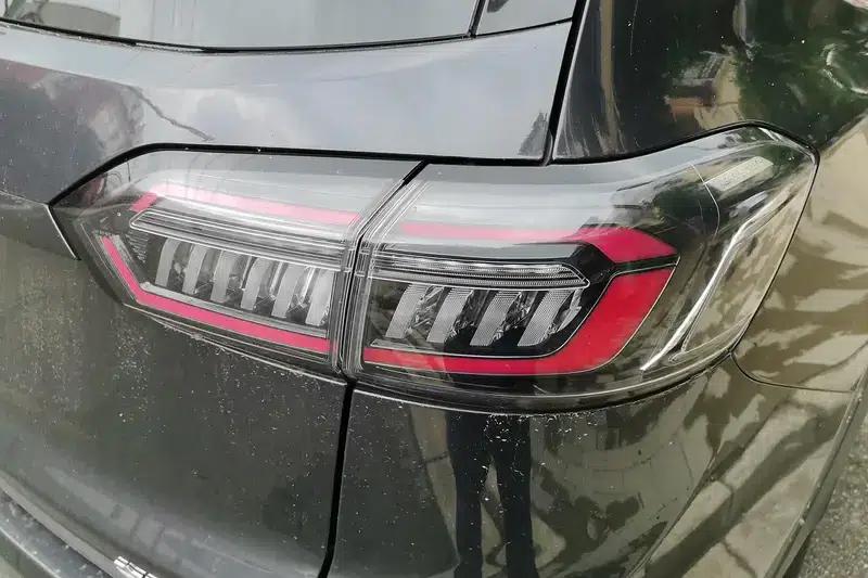 Chery Tiggo 8 PLUS 2022 290TGDI DCT Luxury Edition+ — миниатюра 6