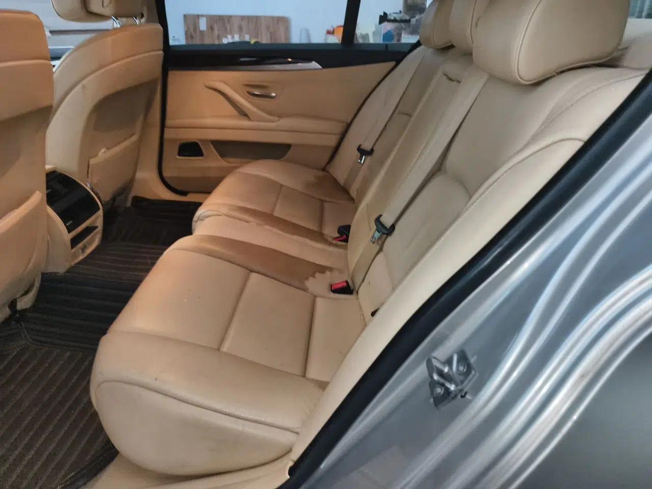 BMW 5 Series 2012 523Li Leading Model — миниатюра 17