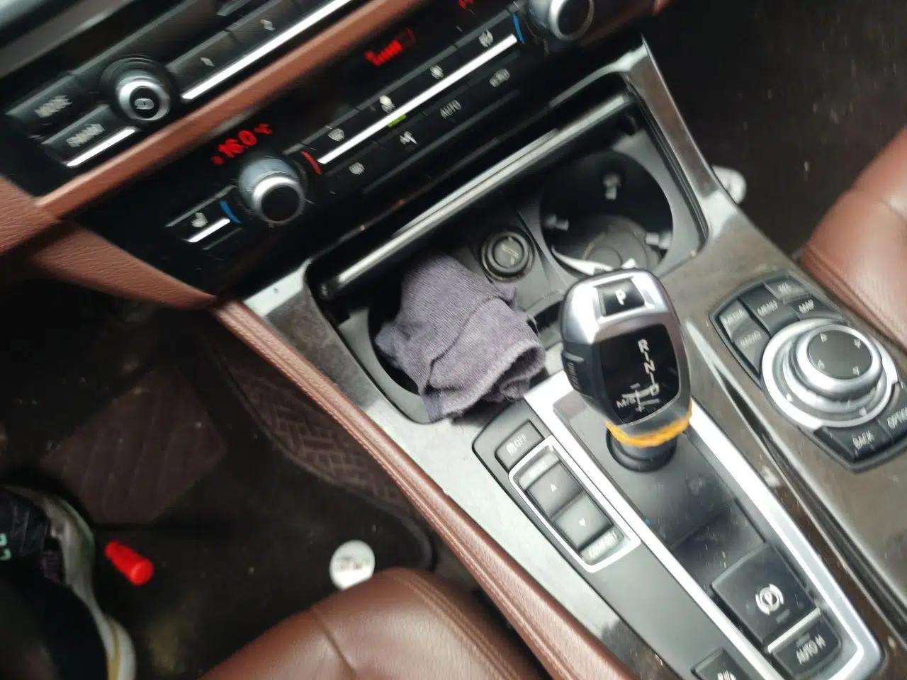 BMW 5 Series 2014 525Li Leading Model — миниатюра 14