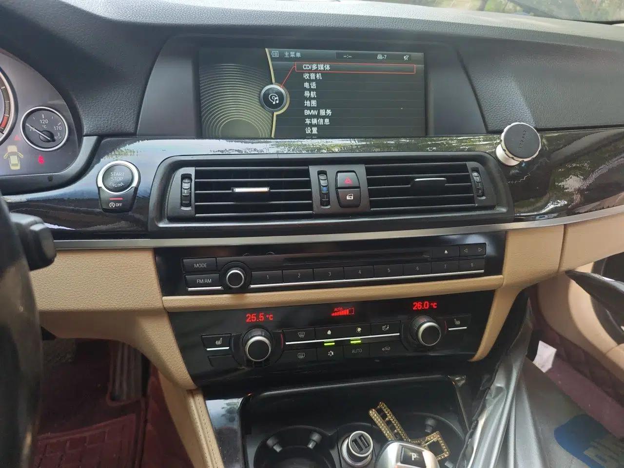 BMW 5 Series 2013 528i xDrive Luxury Edition — миниатюра 13
