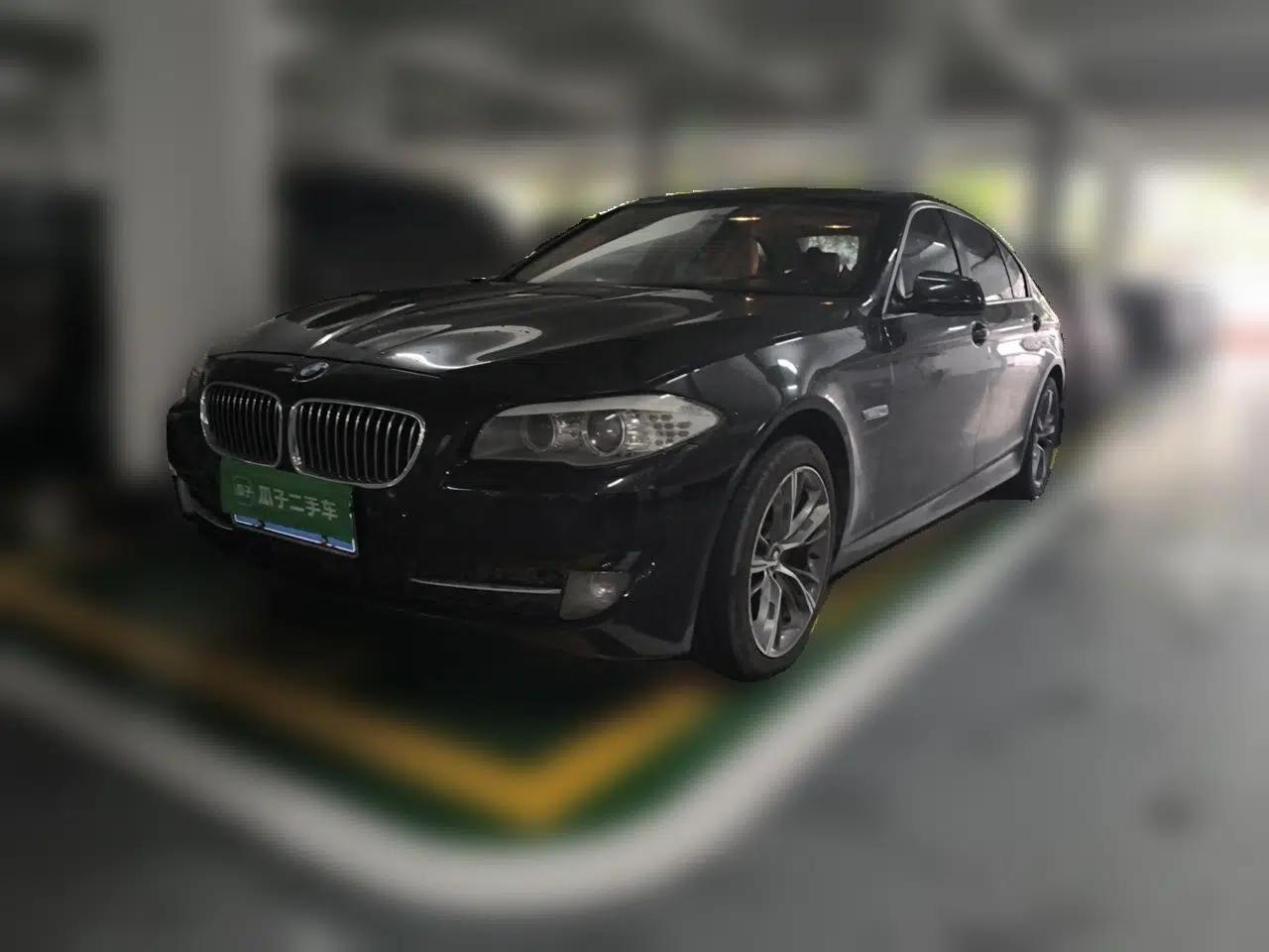 BMW 5 Series 2012 520Li Elegant Edition — миниатюра 1