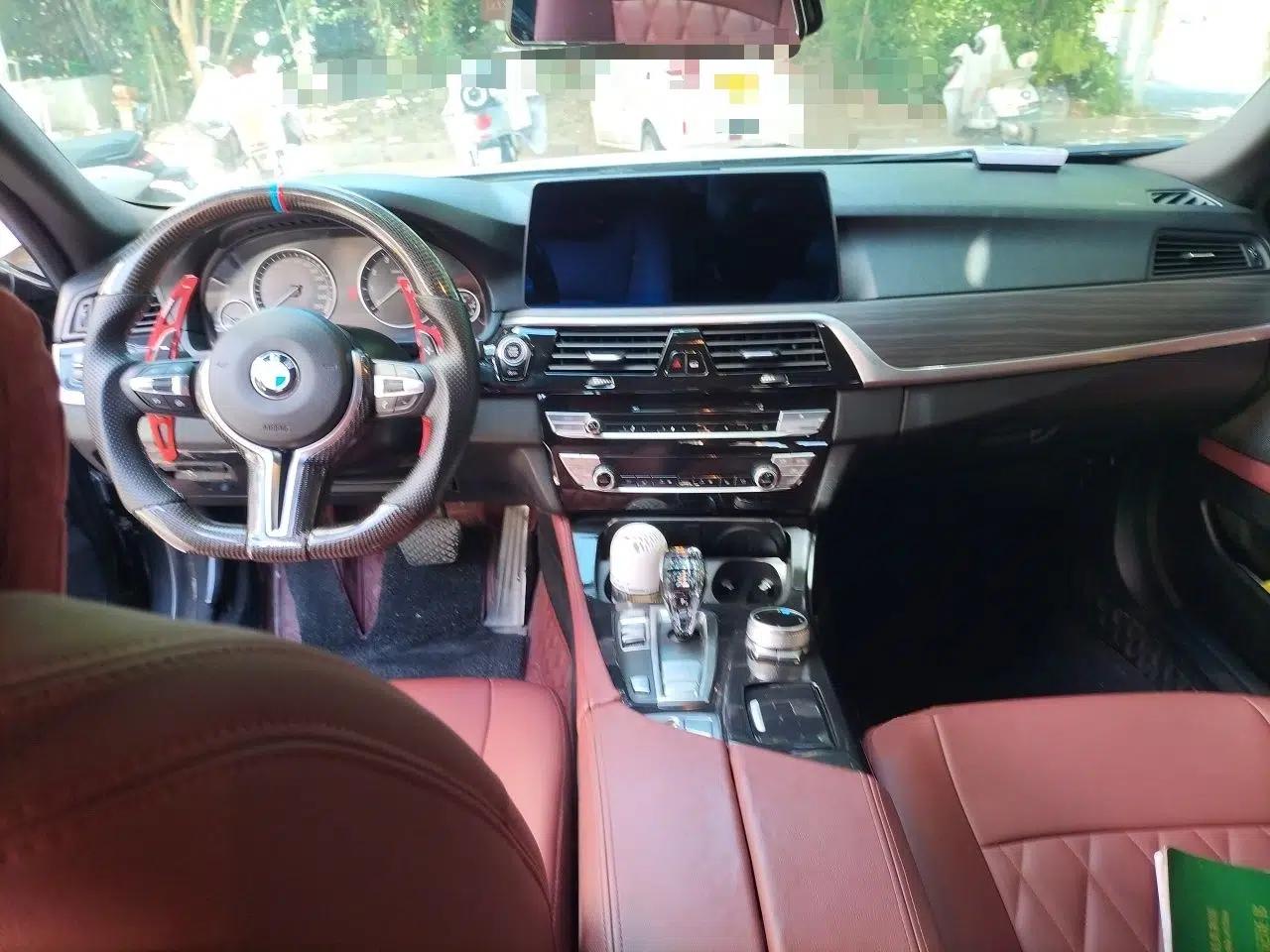 BMW 5 Series 2013 520Li Elegant Edition — миниатюра 9