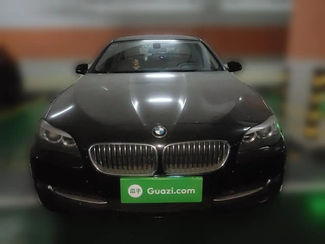 BMW 5 Series 2012 523Li Luxury Model — миниатюра 2