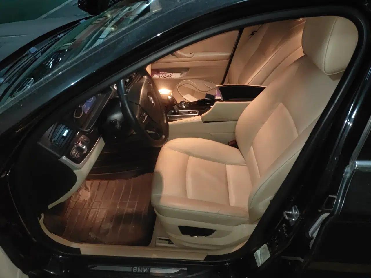 BMW 5 Series 2012 523Li Luxury Model — миниатюра 15