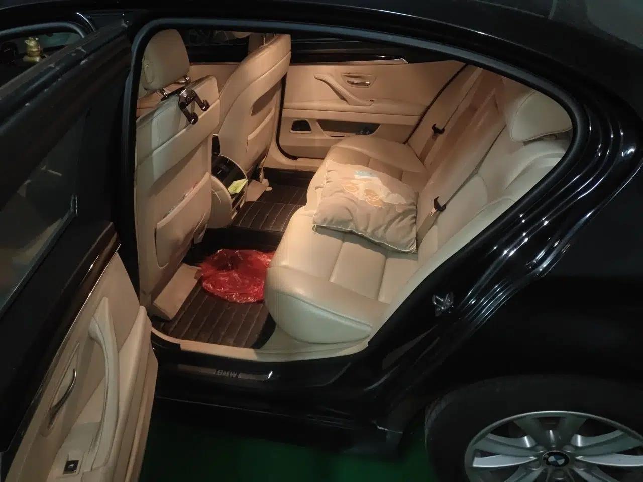 BMW 5 Series 2012 523Li Luxury Model — миниатюра 17