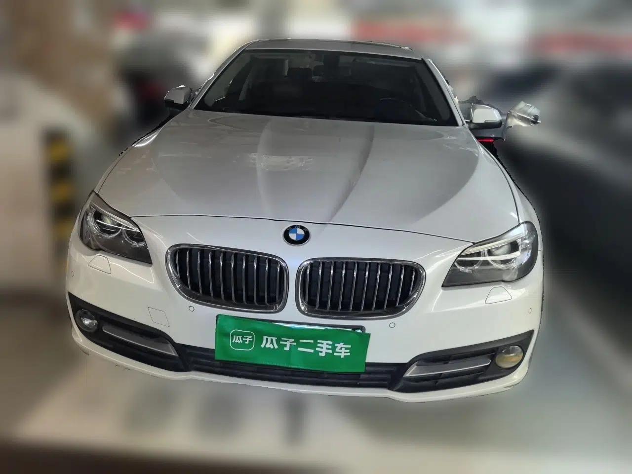 BMW 5 Series 2017 528Li Leading Model — миниатюра 2