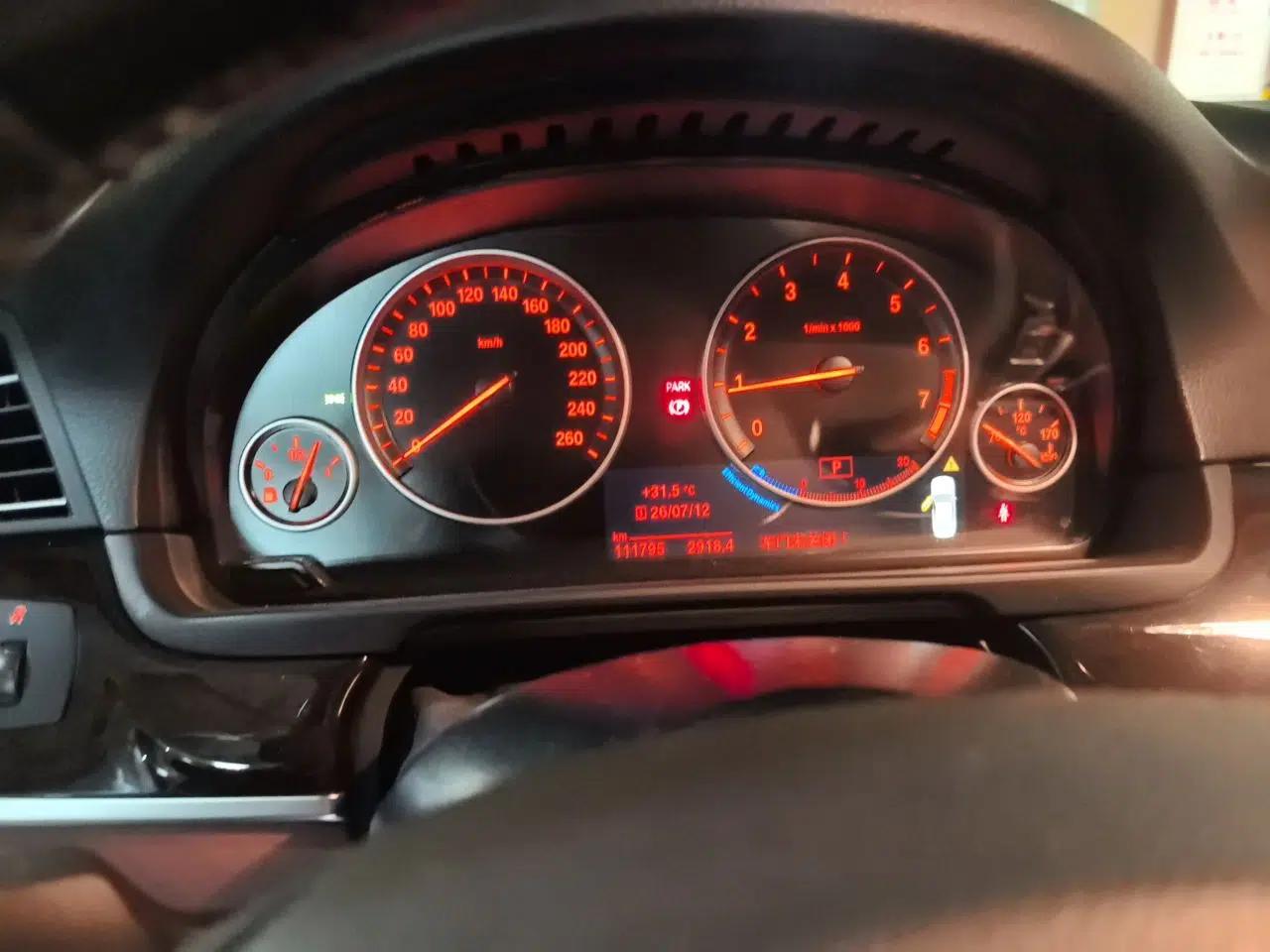 BMW 5 Series 2017 528Li Leading Model — миниатюра 11