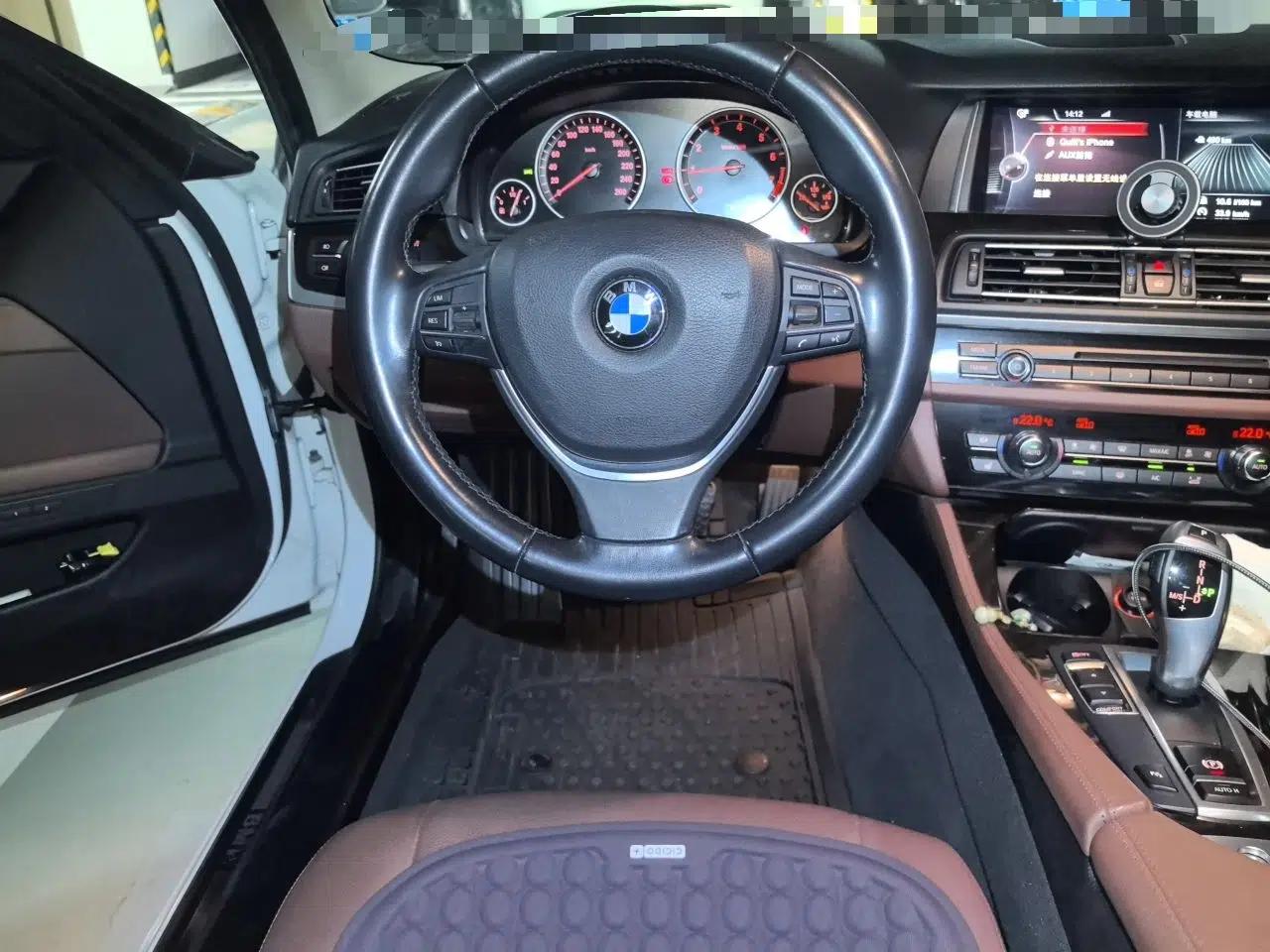 BMW 5 Series 2017 528Li Leading Model — миниатюра 10