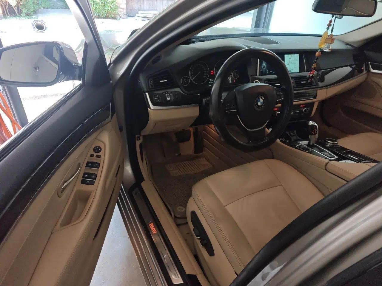 BMW 5 Series 2014 525Li Luxury Design Package — миниатюра 16