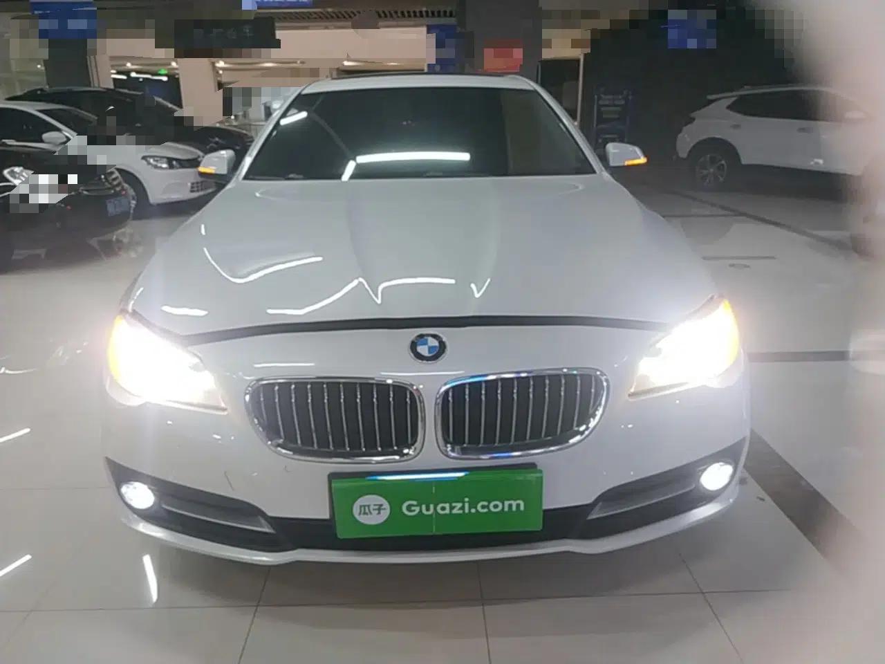 BMW 5 Series 2017 525Li Leading Model — миниатюра 2