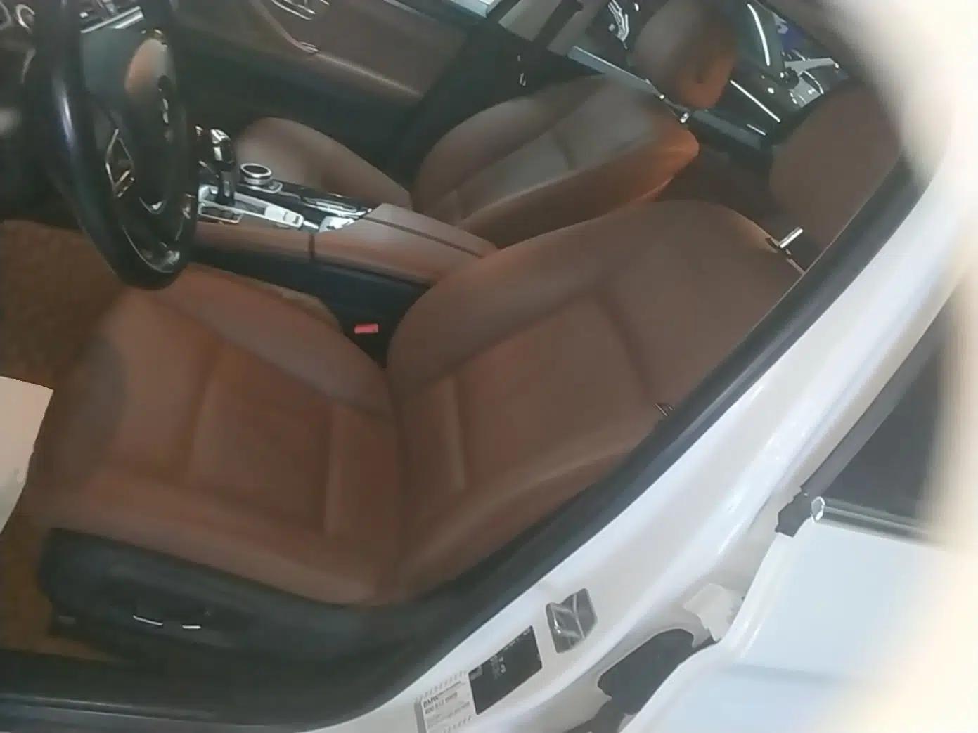 BMW 5 Series 2017 525Li Leading Model — миниатюра 17