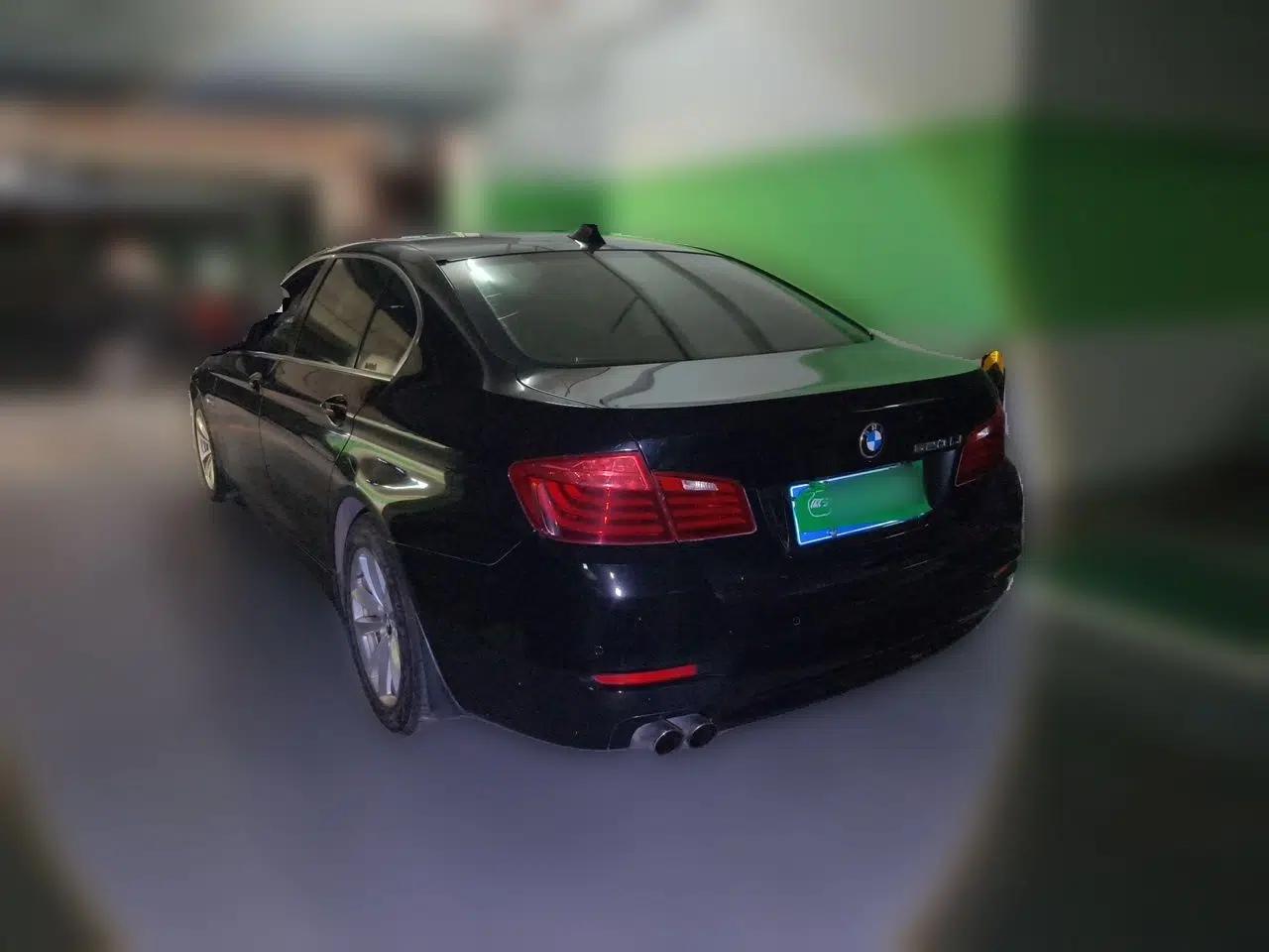 BMW 5 Series 2014 520Li Elegant Model — миниатюра 4