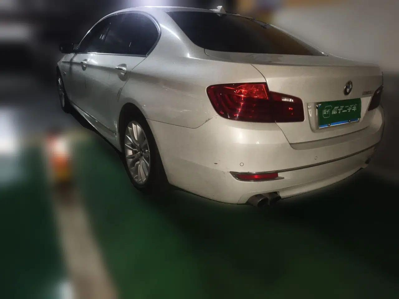 BMW 5 Series 2017 525Li Luxury Design Package — миниатюра 4