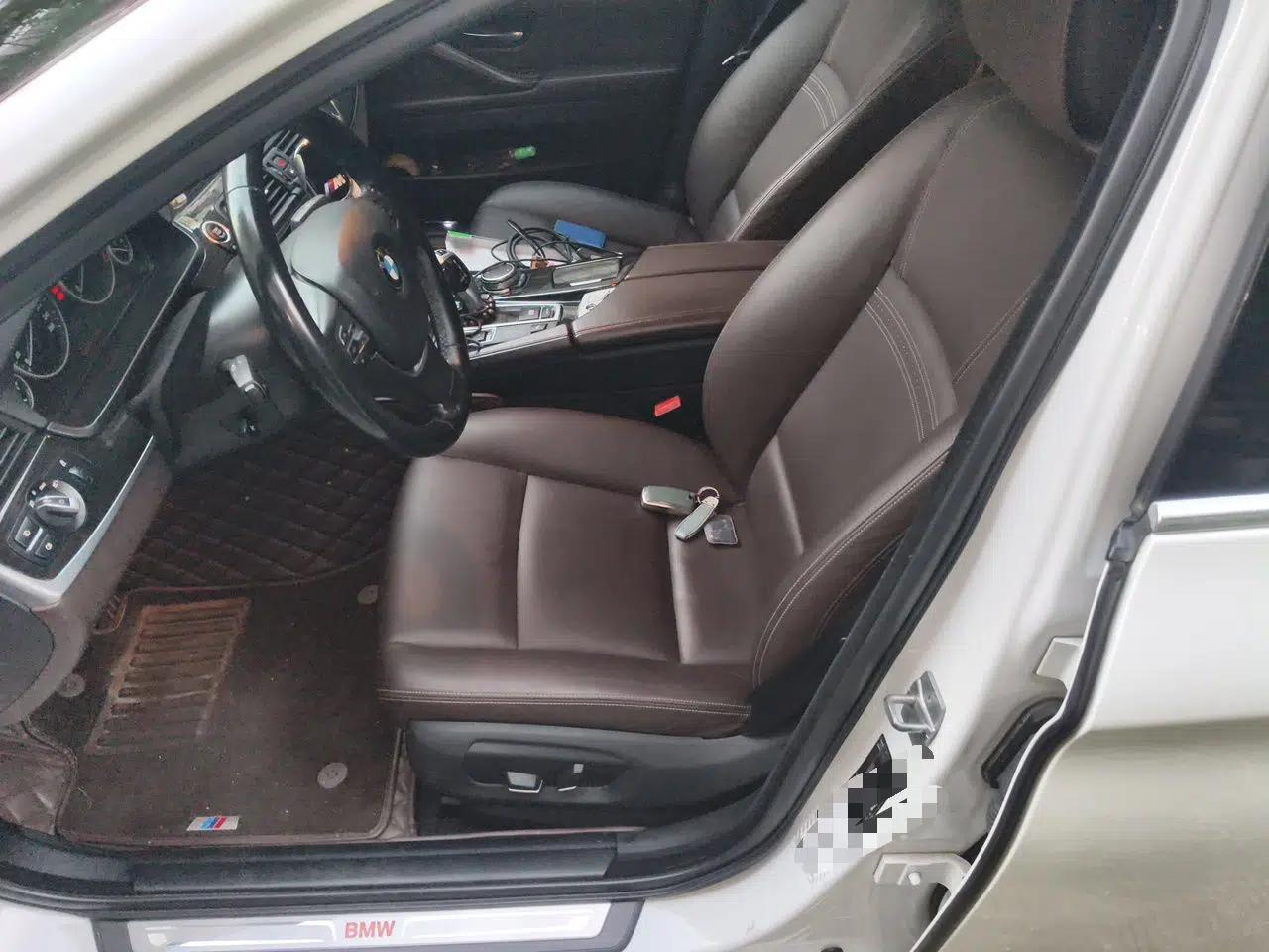 BMW 5 Series 2014 525Li Luxury Design Package — миниатюра 15