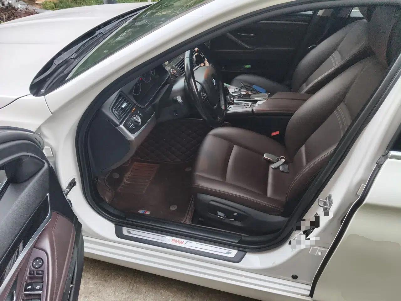 BMW 5 Series 2014 525Li Luxury Design Package — миниатюра 16