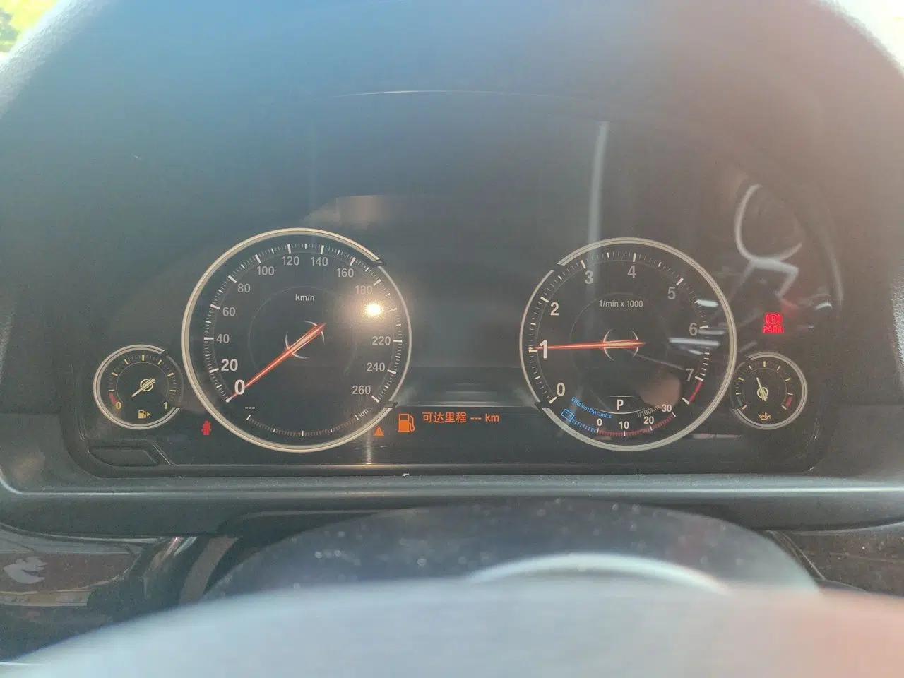 BMW 5 Series 2014 528Li xDrive Premium Edition — миниатюра 11