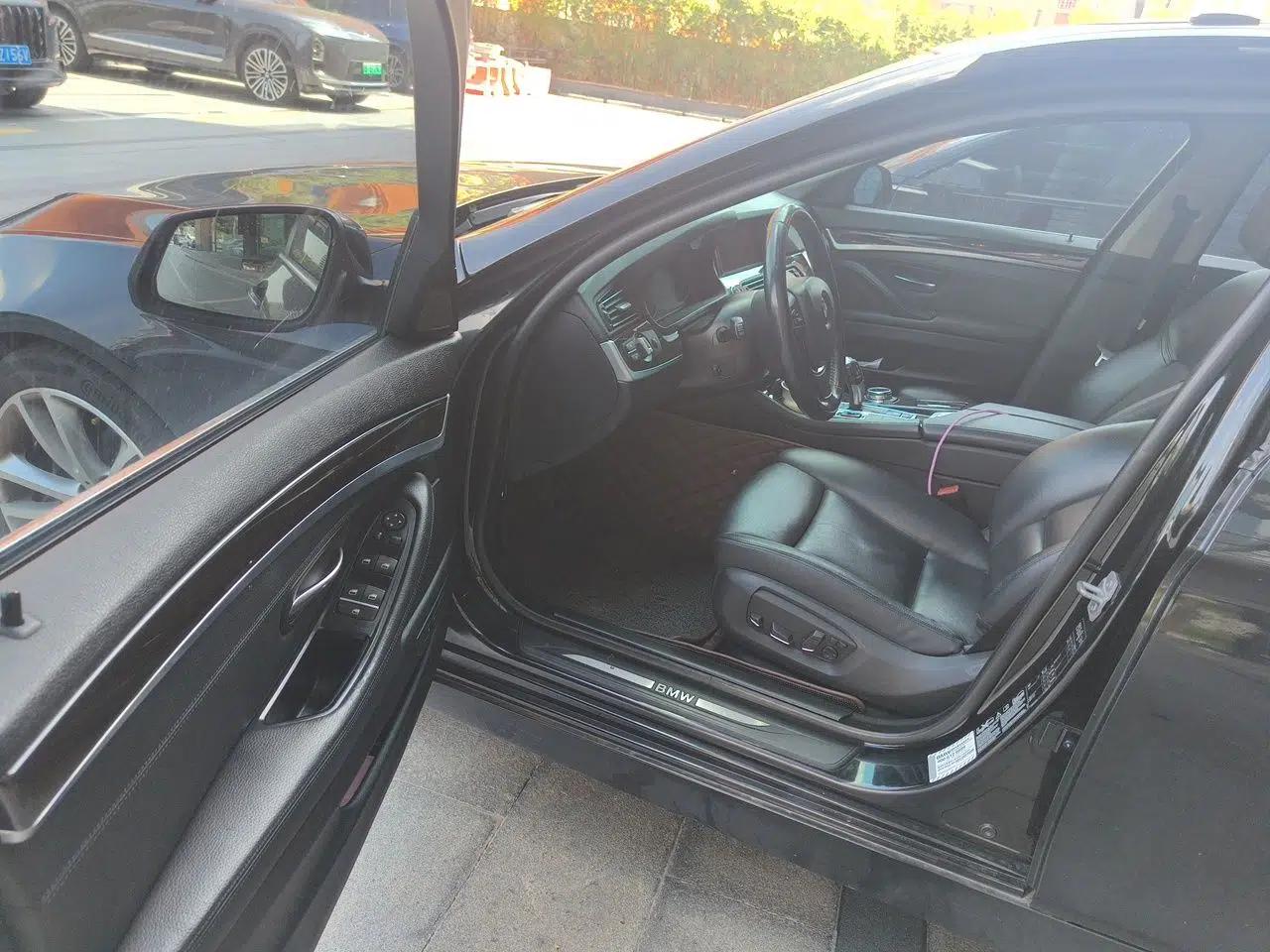 BMW 5 Series 2014 528Li xDrive Premium Edition — миниатюра 16