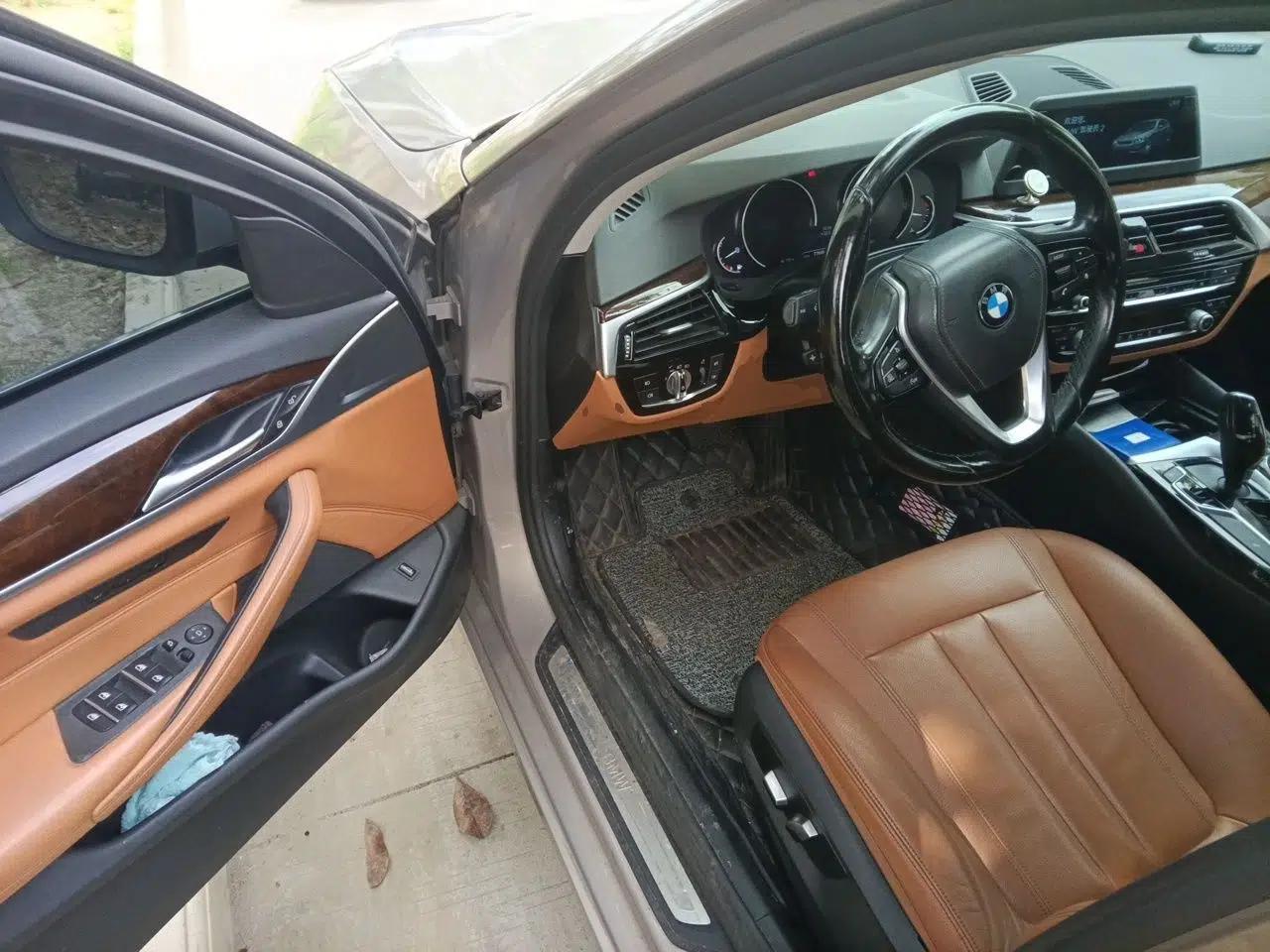 BMW 5 Series 2018 528Li Launch Special Edition — миниатюра 16