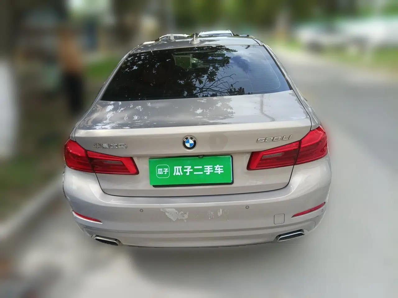 BMW 5 Series 2018 528Li Launch Special Edition — миниатюра 5