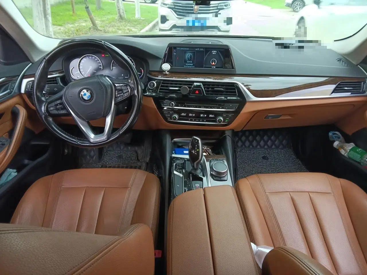 BMW 5 Series 2018 528Li Launch Special Edition — миниатюра 9