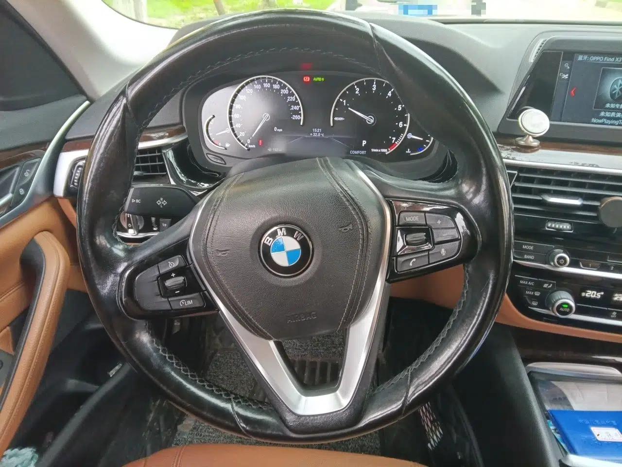 BMW 5 Series 2018 528Li Launch Special Edition — миниатюра 10