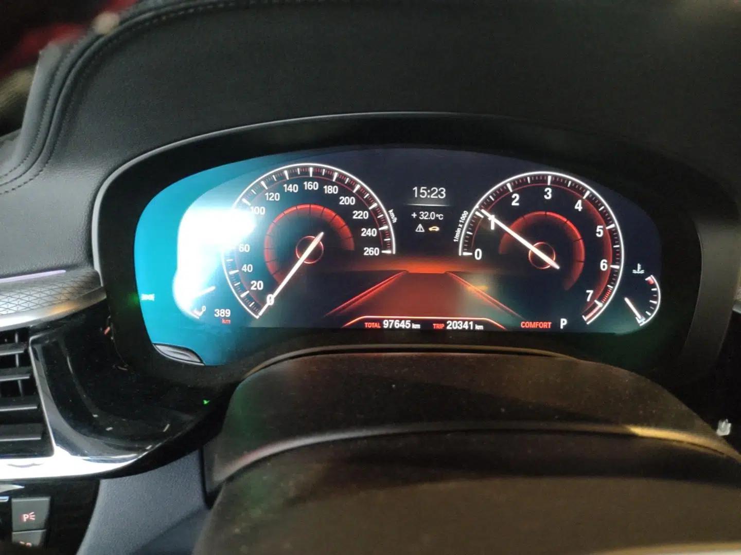 BMW 5 Series 2019 Restyled 525i M Sport Package — миниатюра 19