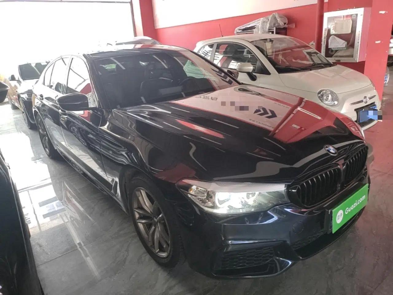 BMW 5 Series 2019 Restyled 525i M Sport Package — миниатюра 3