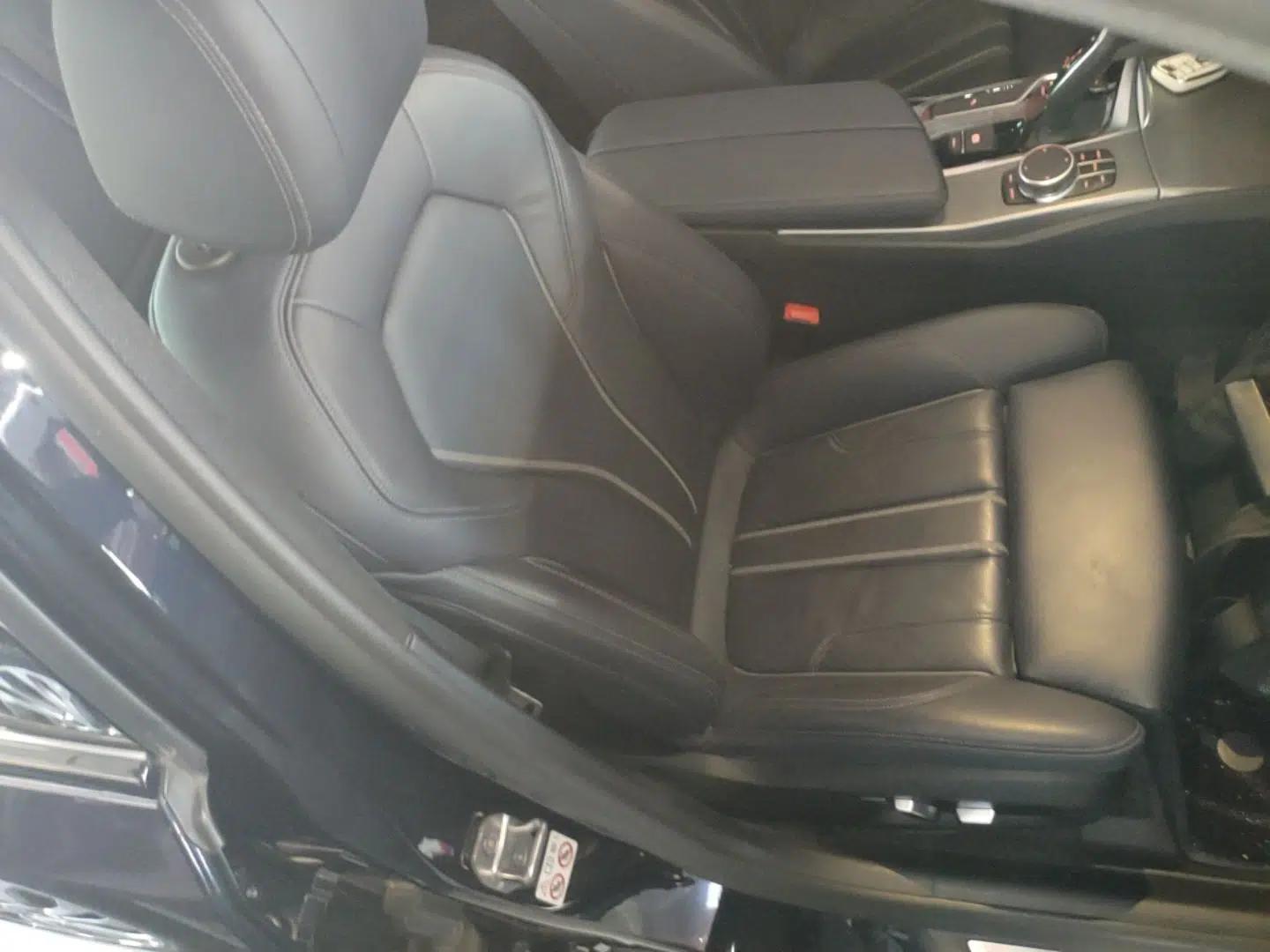 BMW 5 Series 2019 Restyled 525i M Sport Package — миниатюра 24