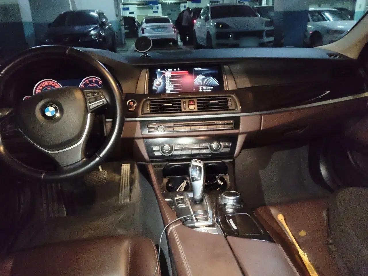 BMW 5 Series 2017 525Li Luxury Design Package — миниатюра 18