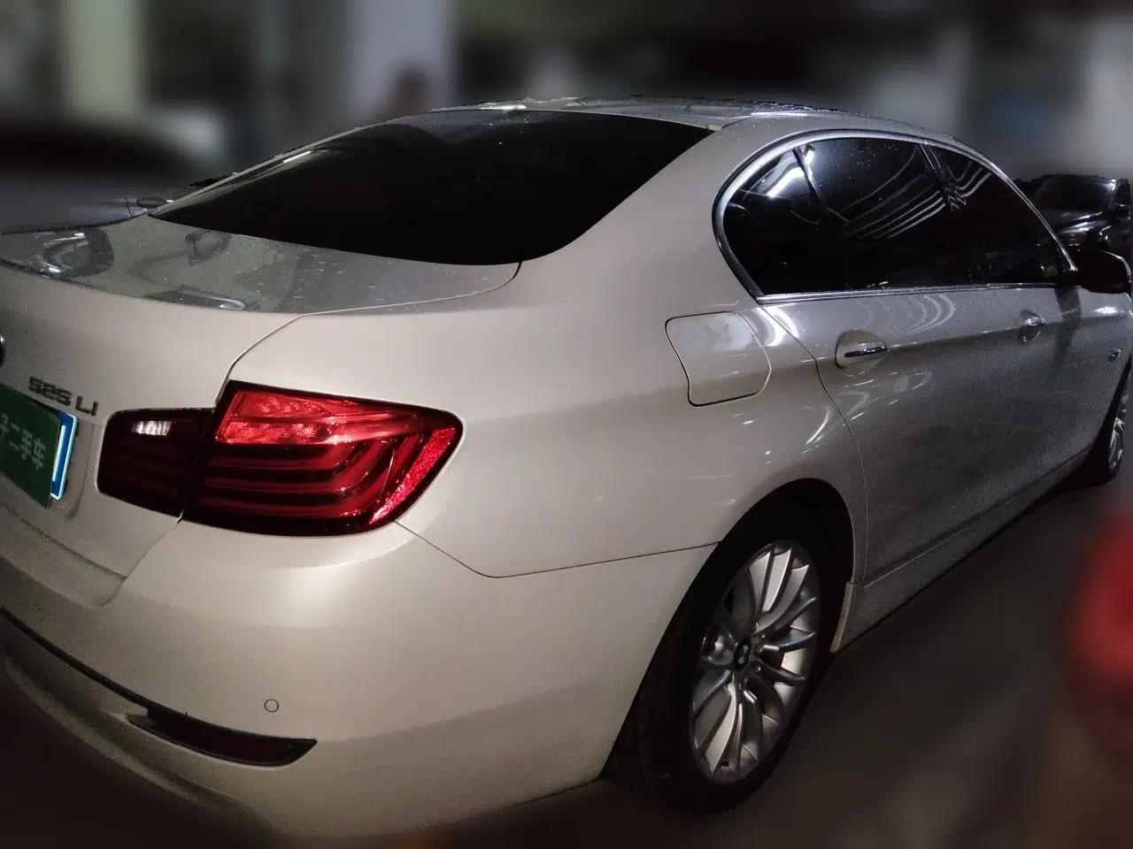 BMW 5 Series 2017 525Li Luxury Design Package — миниатюра 6