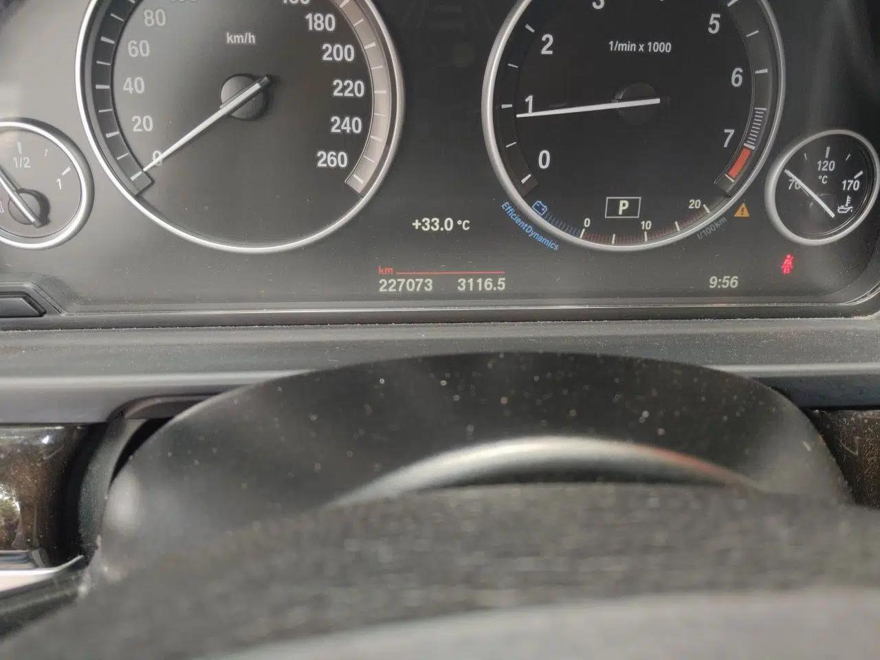 BMW 5 Series 2017 525Li Leading Model — миниатюра 12