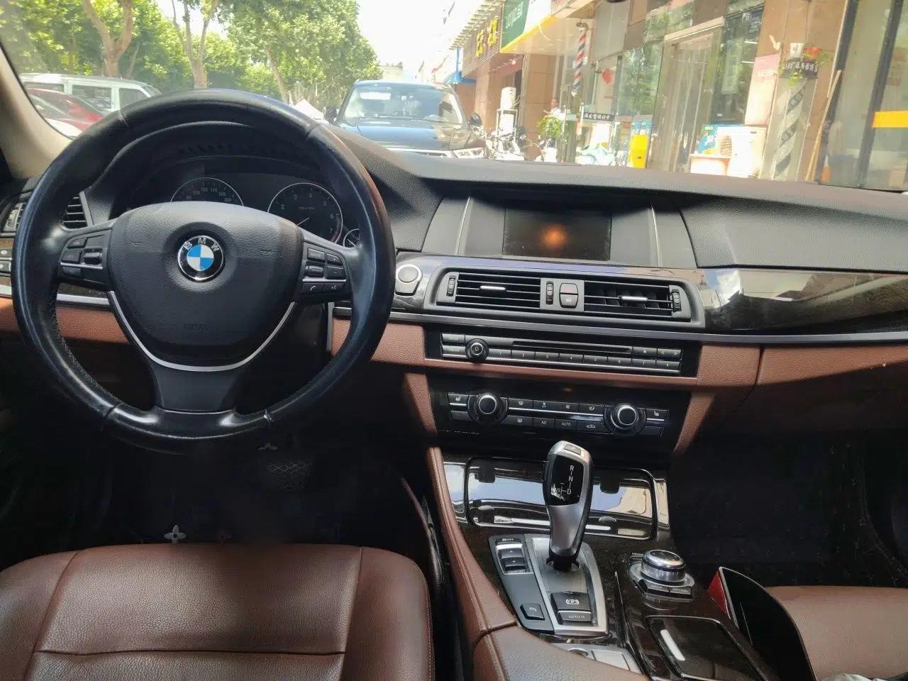 BMW 5 Series 2017 525Li Leading Model — миниатюра 9