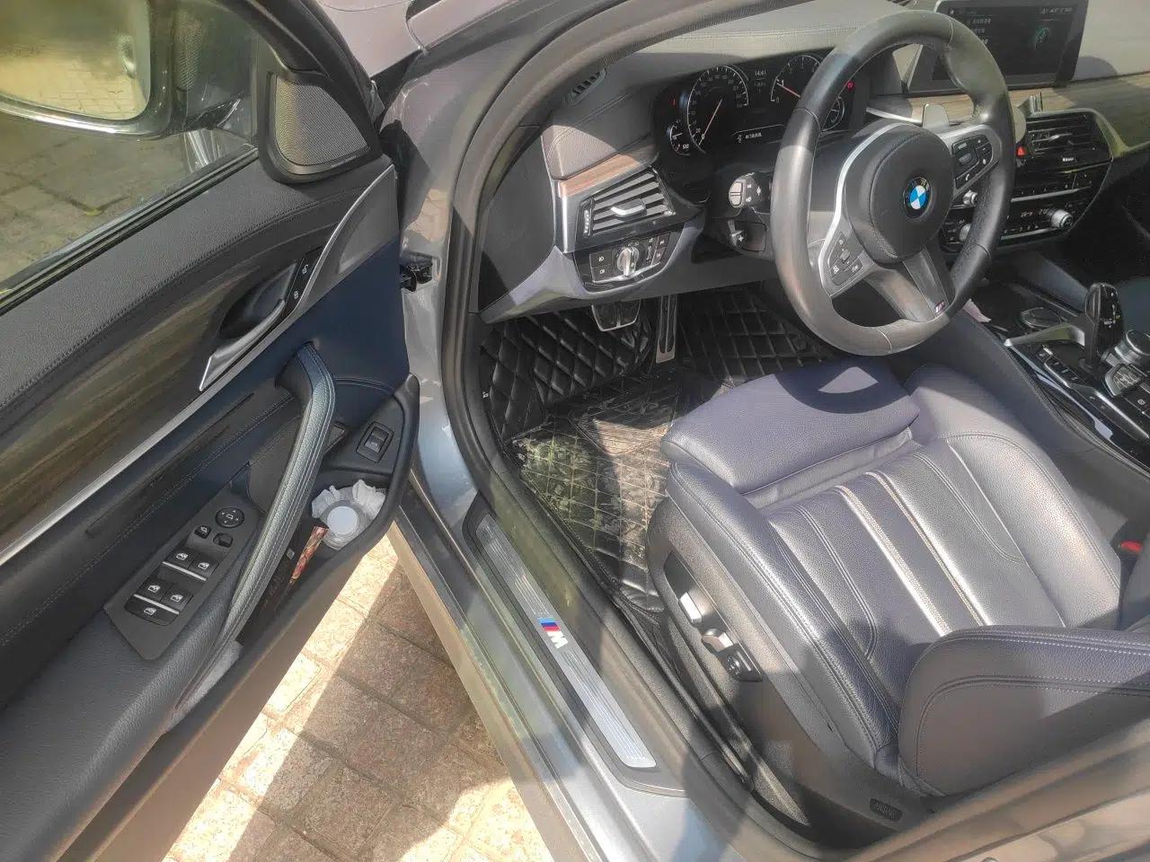 BMW 5 Series 2018 530i M Sport Package — миниатюра 16