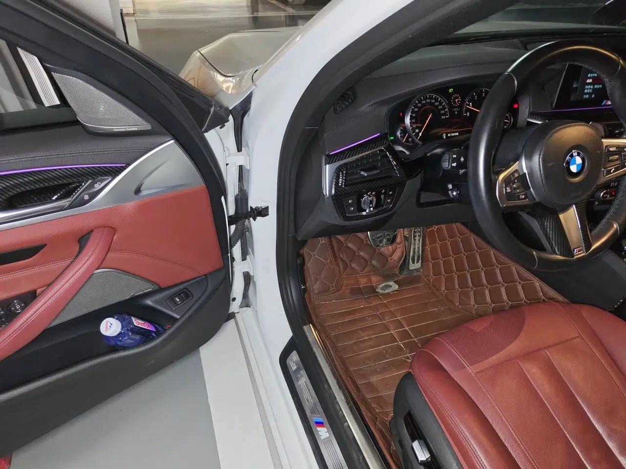 BMW 5 Series 2018 530Li Luxury Edition M Sport Package — миниатюра 16